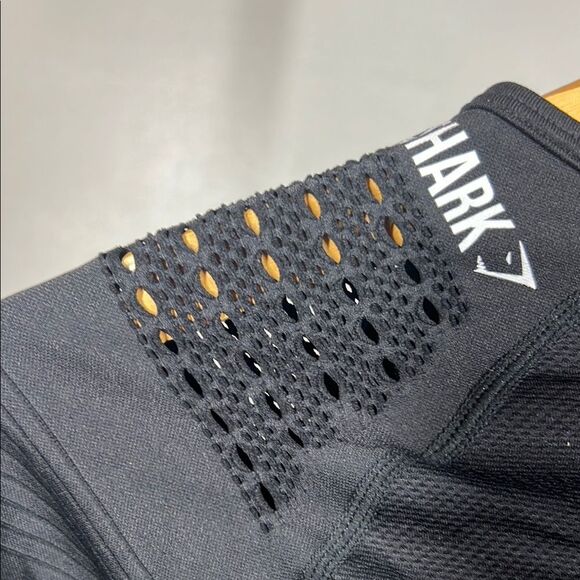 Gymshark Back Embellished Crop Top - Picture 4 of 10